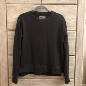 Crew neck